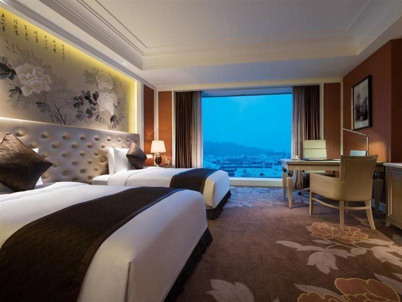 Tonino Lamborghini Hotel Kunshan City Center Exterior photo